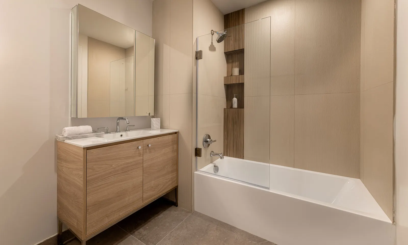Apartment interior at 10 Prospect, 10 Prospect Street Newark — photo 8